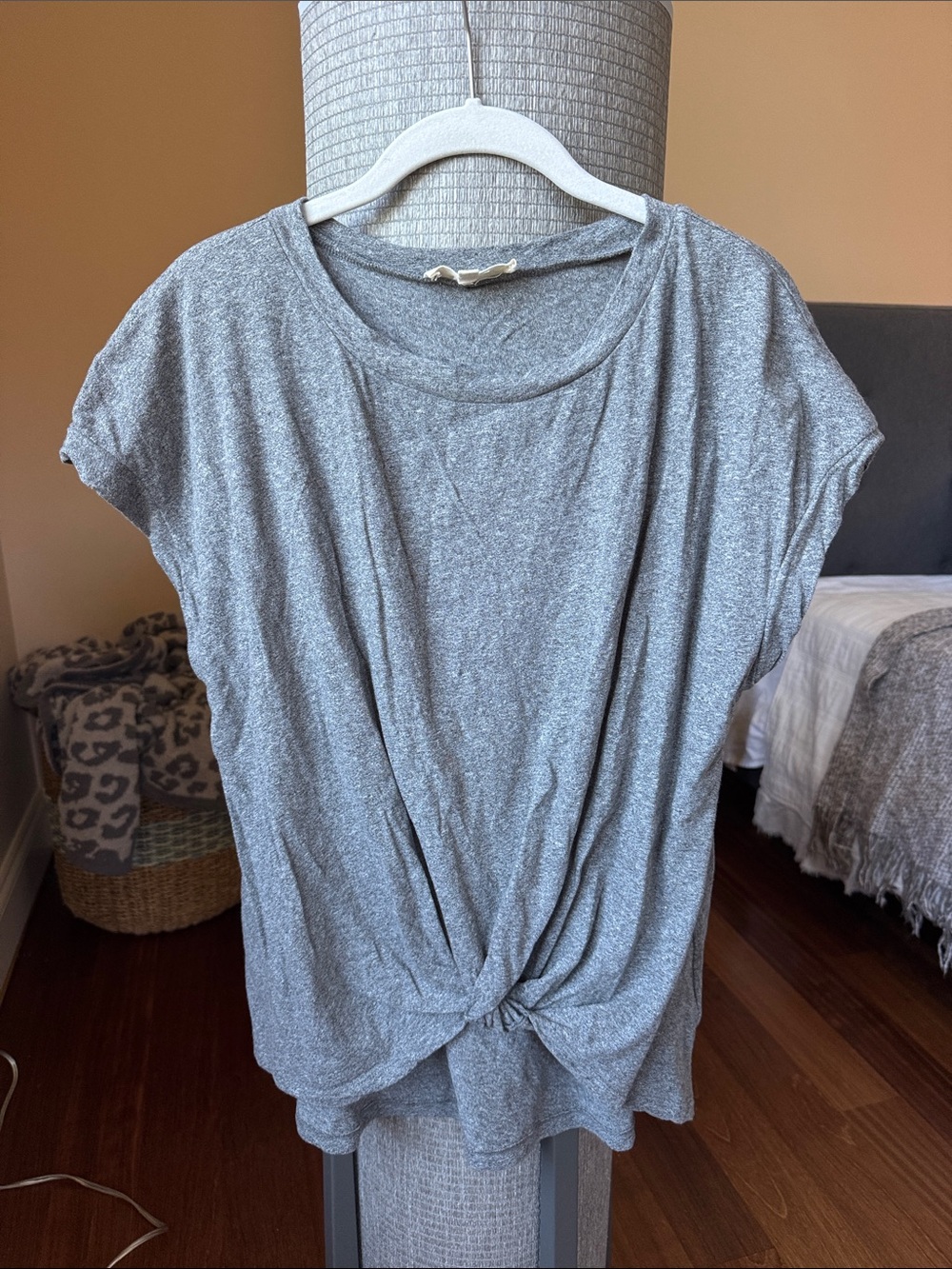 Synergy Organic Clothing Heather Gray Short Sleeve Knot Tee